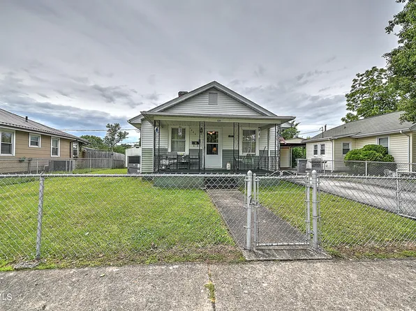 1229 Holyoke St, Kingsport, TN 37664