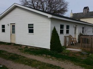 27074 White St, Cassopolis, MI 49031
