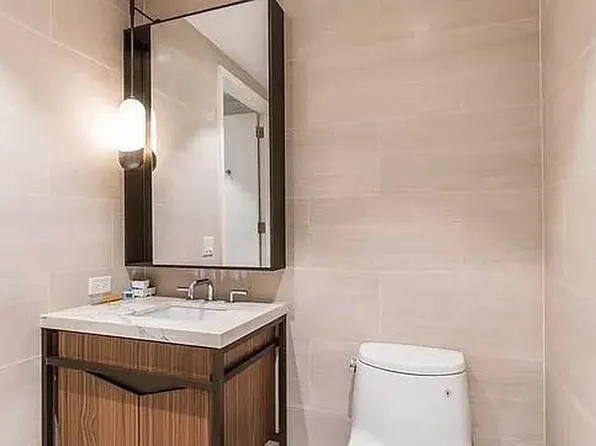 133-27 39th Avenue image 11 of 18