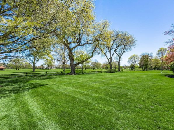 4070 Lyon Dr, Upper Arlington, OH 43220