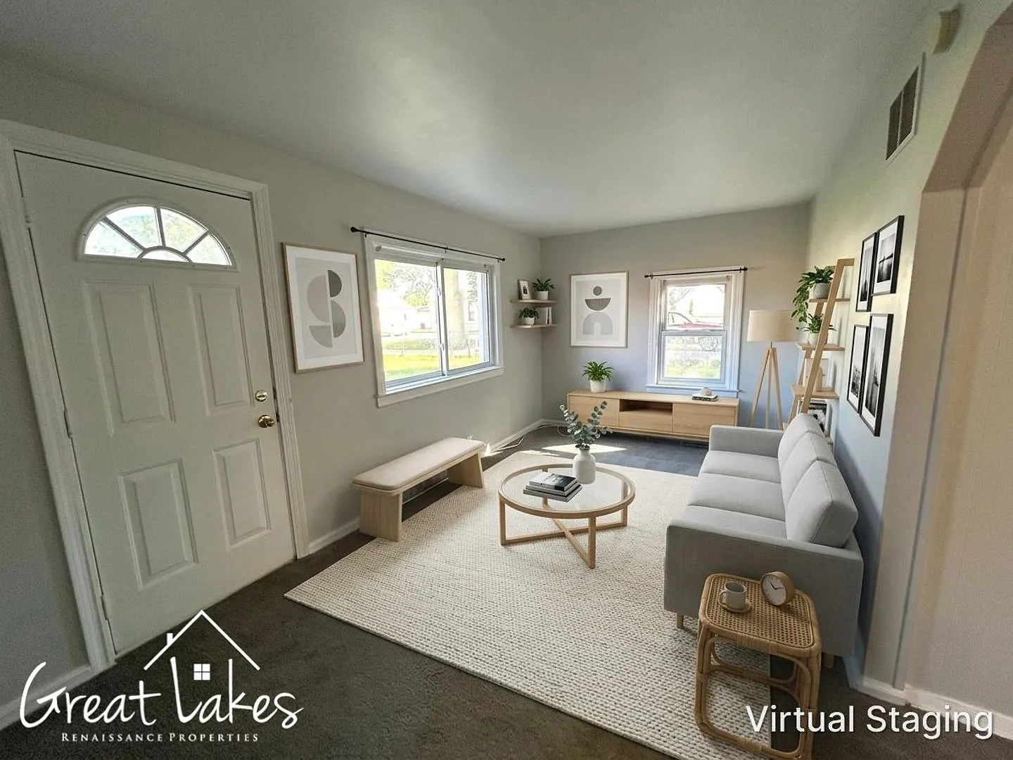 Cozy 1 bedroom / 1 bathroom bungalow now available for rent! — Photo 2