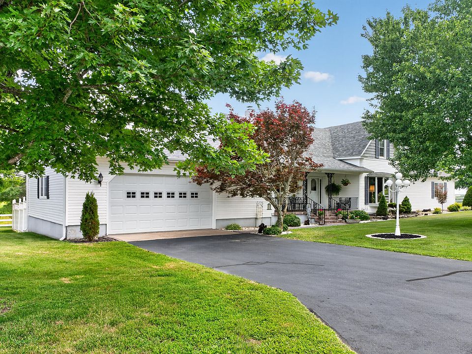 1st image of 1568 Glossip Avenue