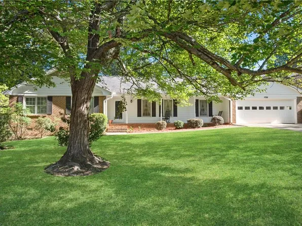 4755 Andalusia Trl, Dunwoody, GA 30360