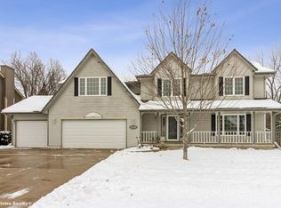 2185 NW 135th St, Clive, IA 50325