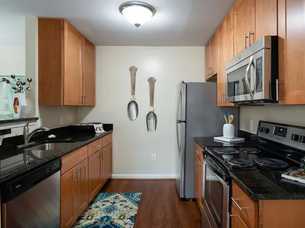 The Elms At Kingstowne