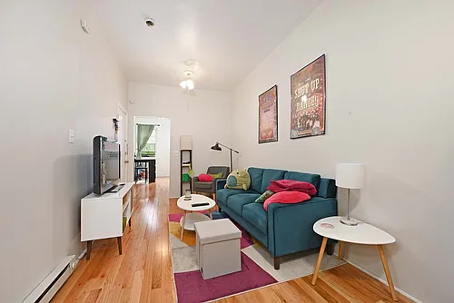 323 Grand St #3R Photo 1