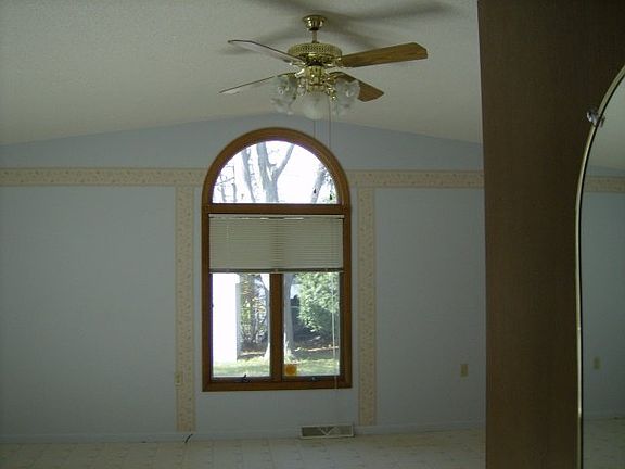 5th image of 1291 Dover Pl