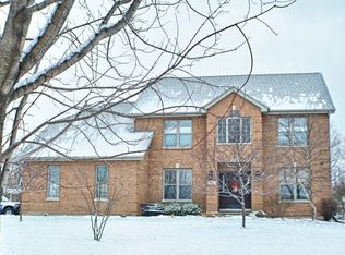 496 Lewis Rd, Geneva, IL 60134