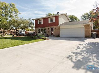 5721 Winona Dr, Toledo, OH 43613