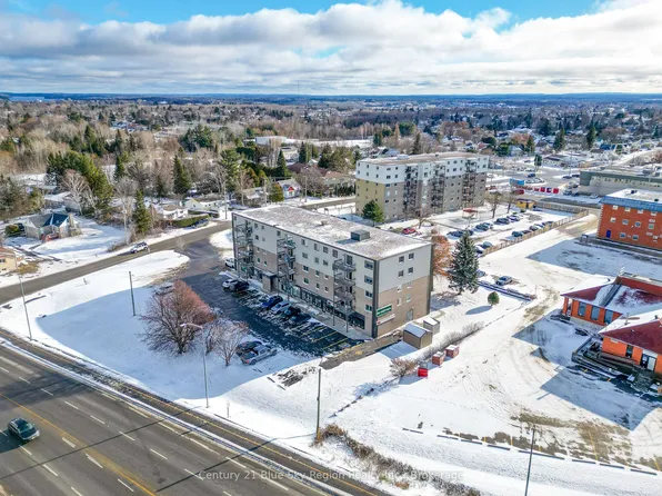 955 Stockdale Rd Unit 502, North Bay, ON P1B 9G3