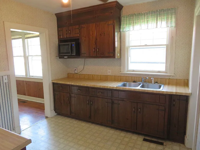 707 Hamilton Ave — Photo 7