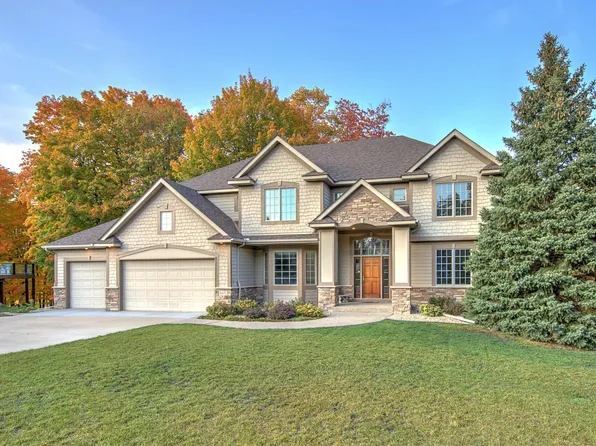 6475 Saunders Lake Dr S, Mound, MN 55364