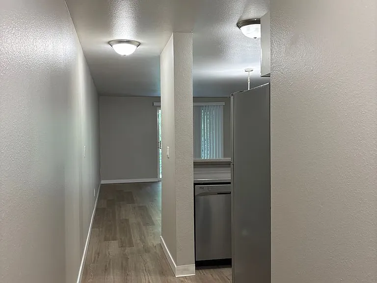 City View Apartments in West Seattle — Photo 68