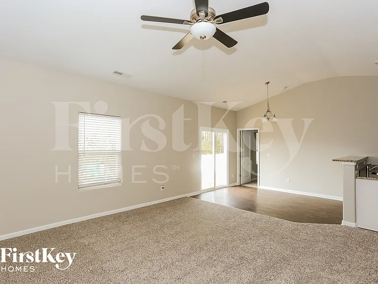 6129 Purbeck Way — Photo 9
