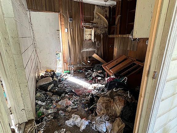 4th image of 19 Padgett Dr