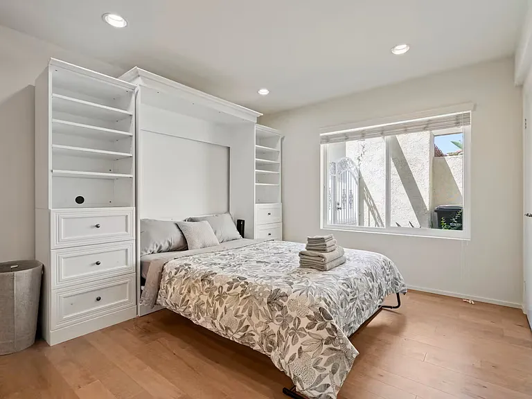 Arrowhead Ln — Photo 16