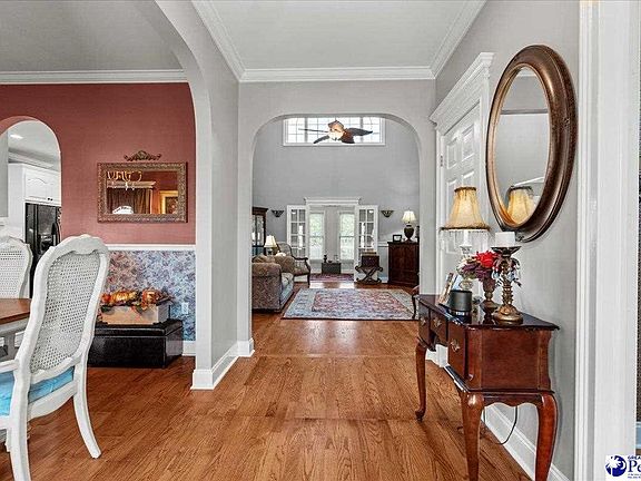 5th image of 526 Shannon Rd