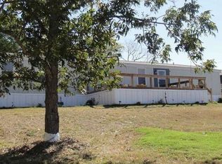 8396 Wixon Oaks Dr, Bryan, TX 77808