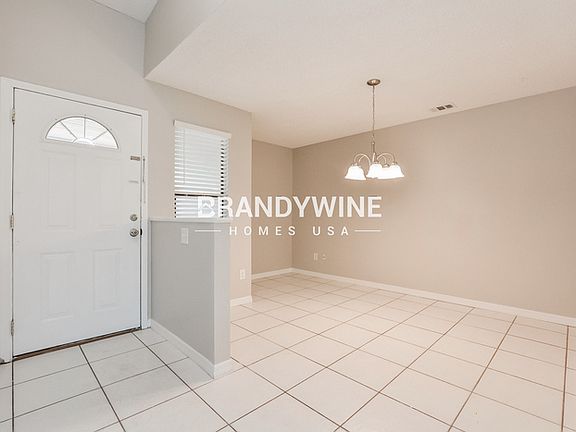 5th image of 1012 Abell Cir