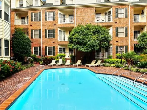 230 College Pl APT 236, Norfolk, VA 23510