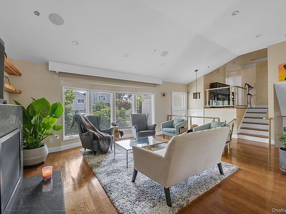 4th image of 54 Sullivan Drive