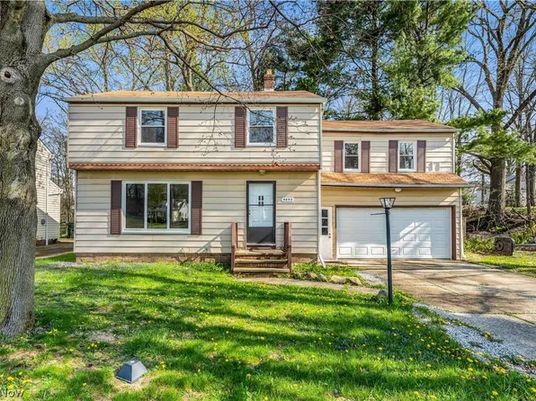 4693 Liberty Rd, Cleveland, OH 44121