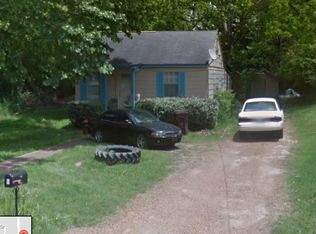 224 S Wells St, Kosciusko, MS 39090