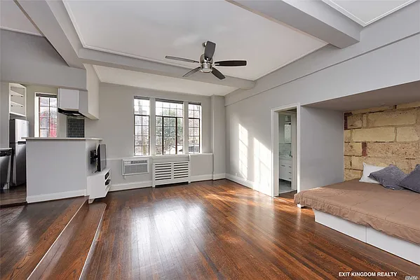 Sold by Exit Kingdom Realty | media 25