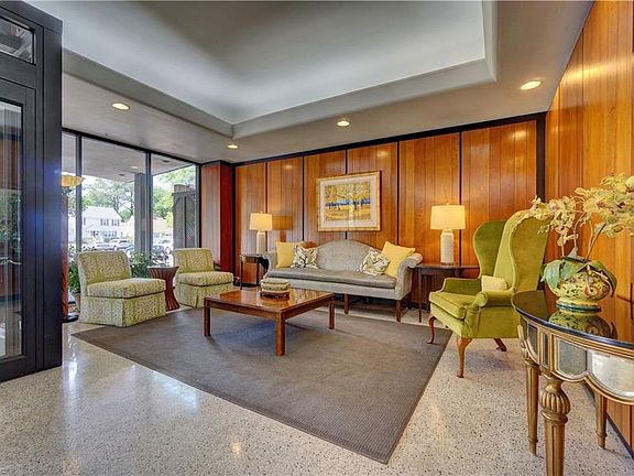 5th image of 7320 Glenroie Ave APT 11C