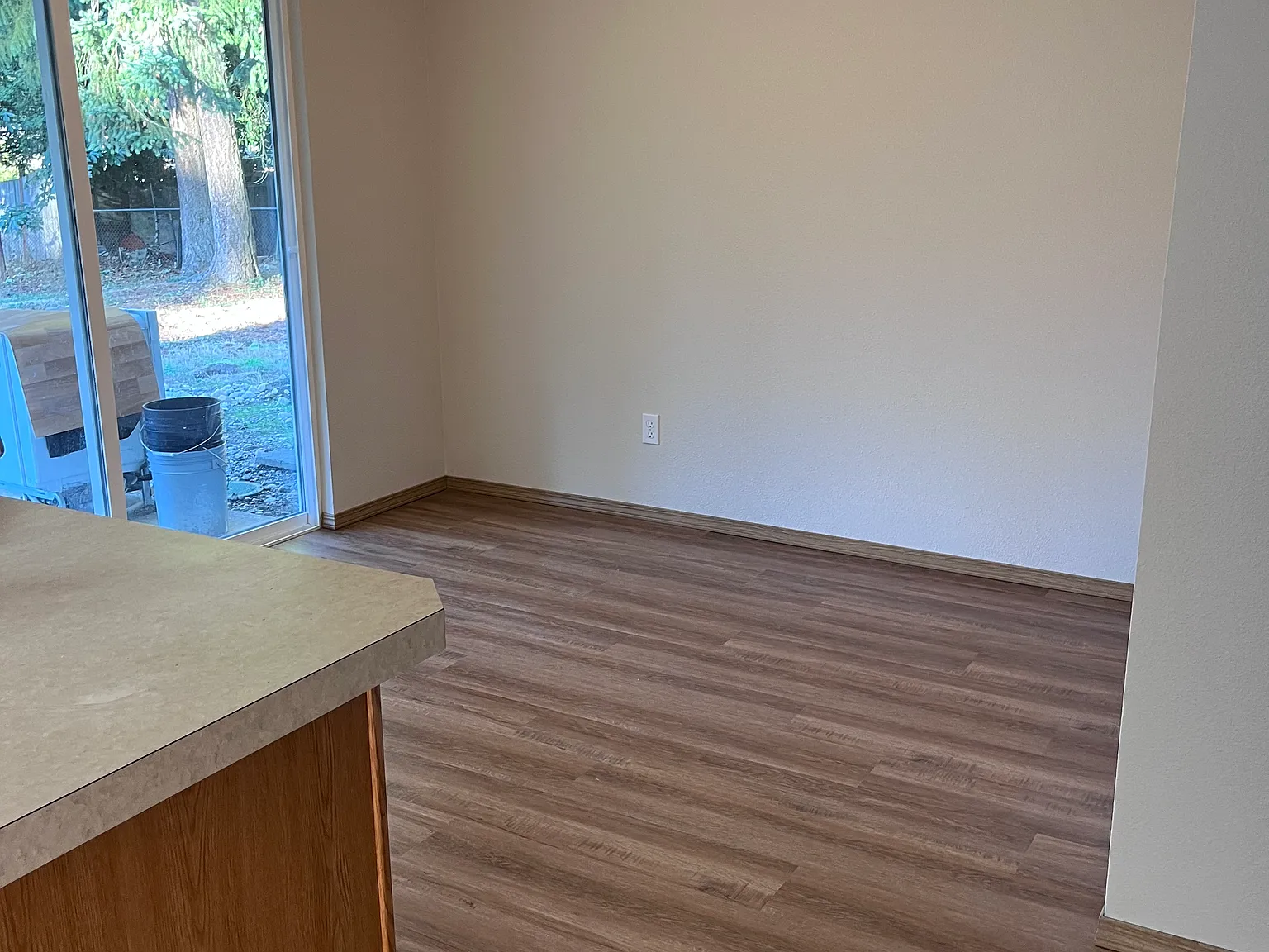 3 bed, 1456 sqft, $2,750 — Photo 3