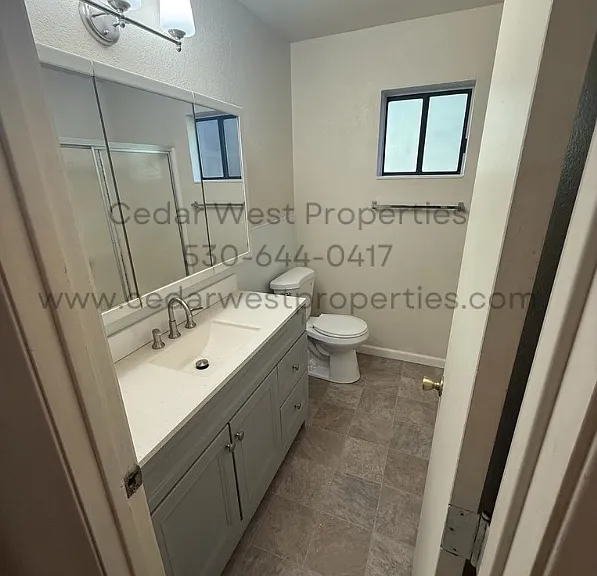 6410 Elm St #A — Photo 5
