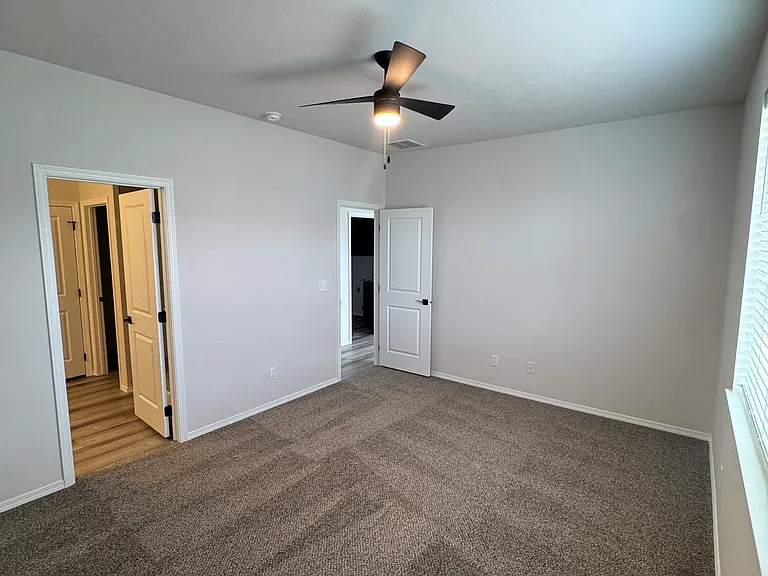 8318 E Rich Ave — Photo 11
