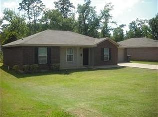 1106 Carolyn Dr, Lufkin, TX 75904