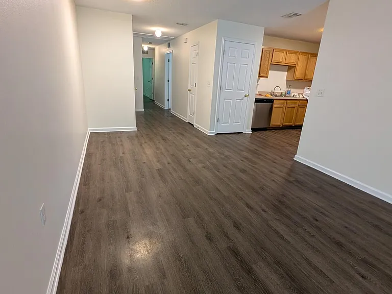 8173 Woods Ave — Photo 10