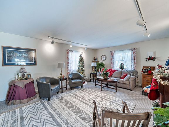4th image of 2907 Woodmont Dr