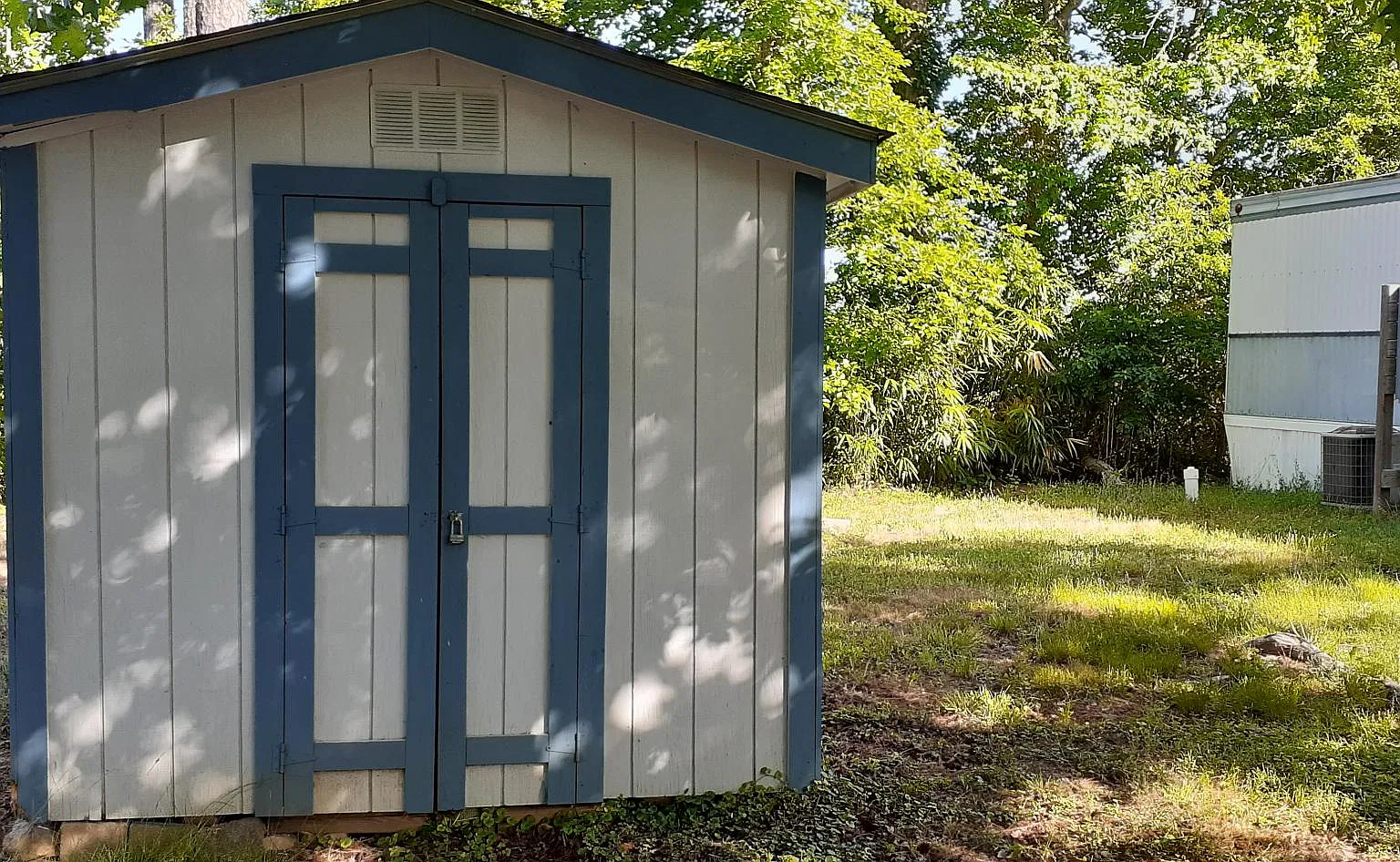 2 bed, 600 sqft, $825 — Photo 2