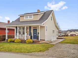 814 Shutterly St, California, PA 15419