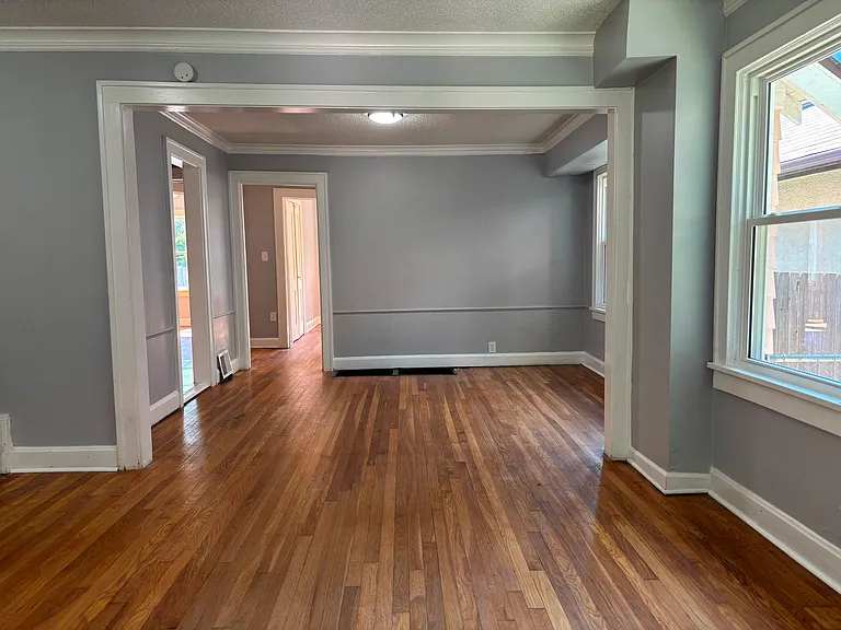 5439 Paseo Blvd — Photo 4