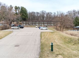 3223 E Main St APT 12, Onalaska, WI 54650