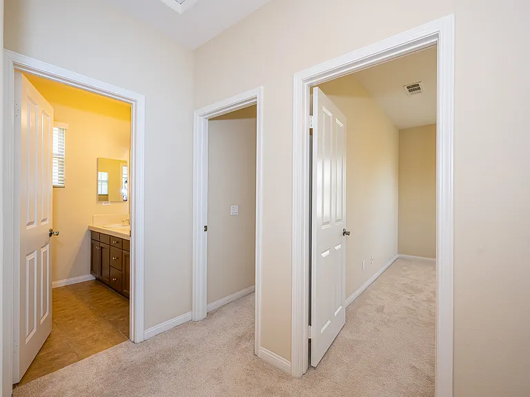 6186 Blue Dawn Trl — Photo 33