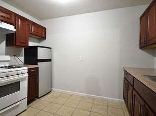 2538 Holland Ave APT 1A, Bronx, NY 10467