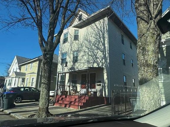 2nd image of 117-119 Dora St