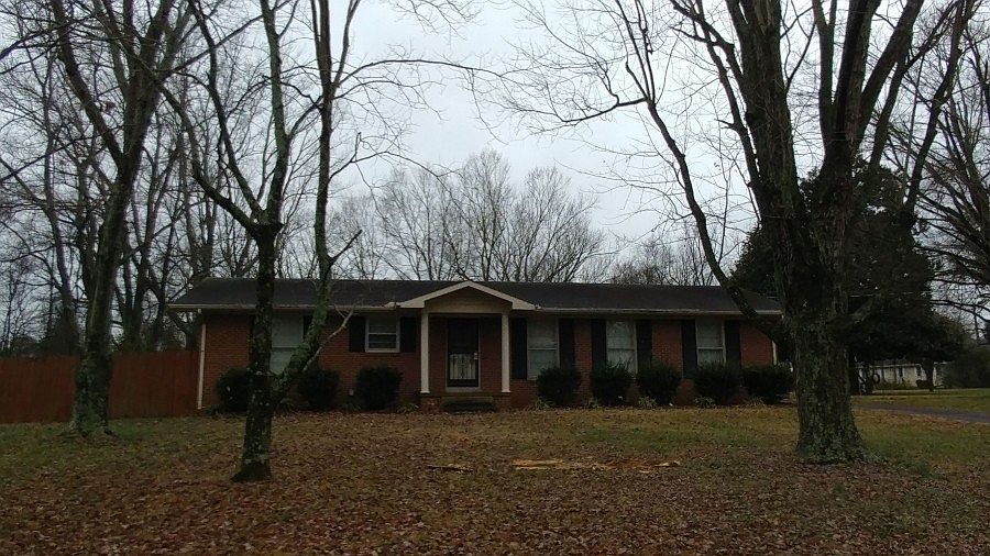1st image of 1510 Cypress Dr