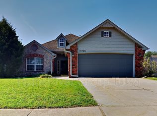 10726 E 119th Ct N, Collinsville, OK 74021