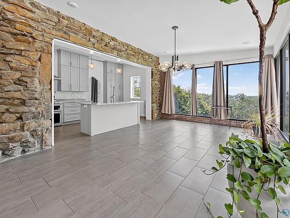 24th image of this home