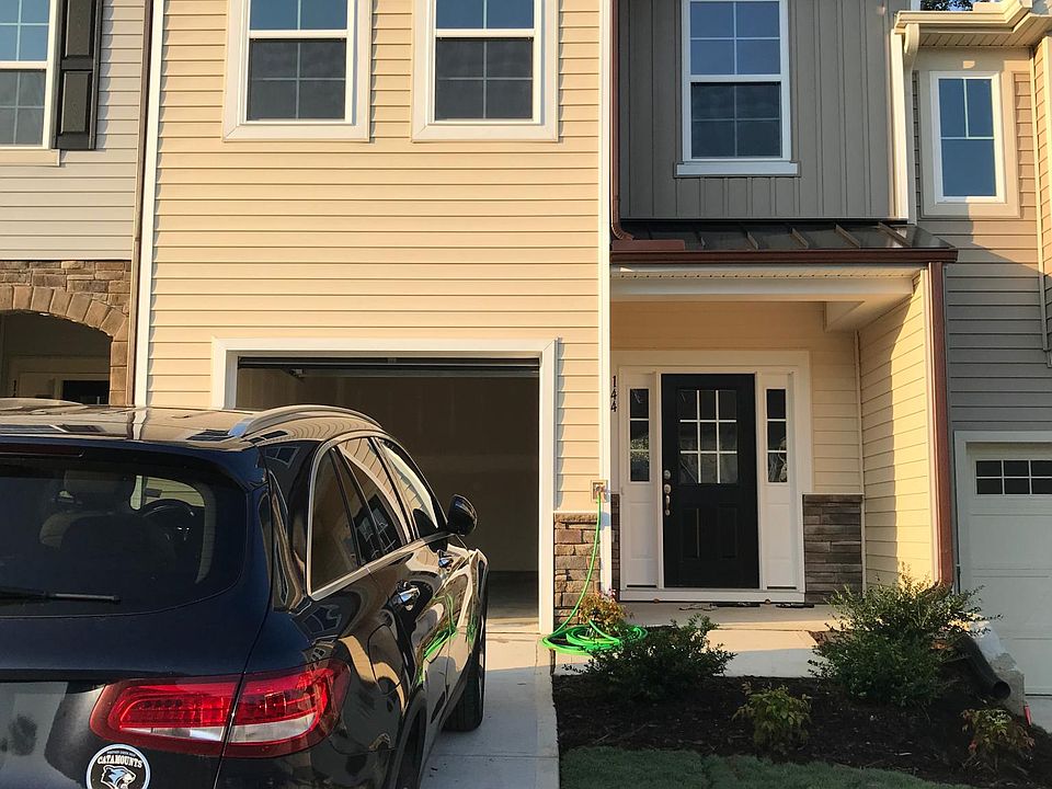 Front view with nice lawn