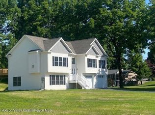 215 Goodwill Rd, Montgomery, NY 12549