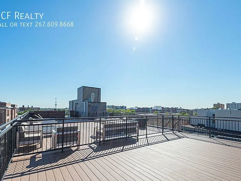 1211 Bainbridge St #2D — Photo 10