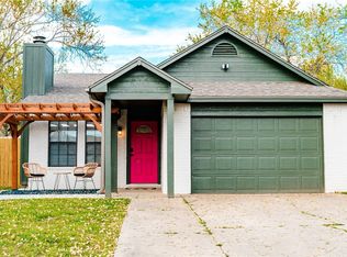 1203 Spriggs Ct, Bentonville, AR 72712