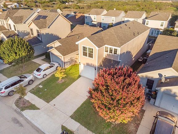 2nd image of 10520 Many Oaks Dr